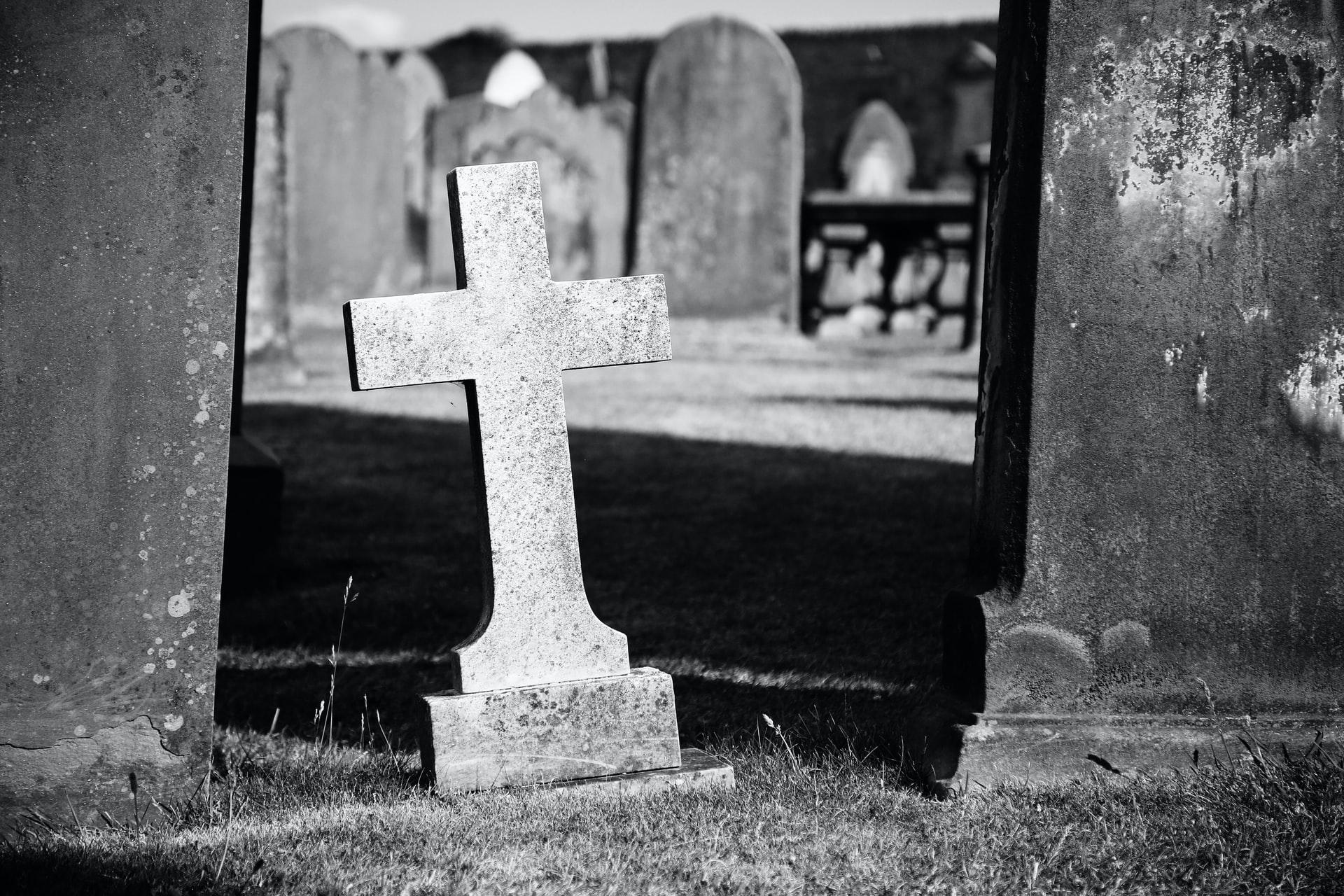 Image of a gravestone